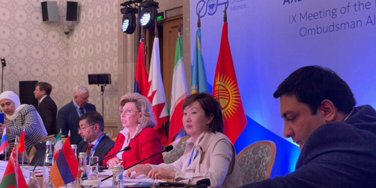 Акыйкатчы Москвада мигранттардын укугу бузулуп жатканын айтты