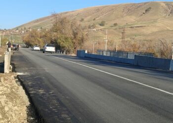 «Бүгүн бүтүрбөсөң өлөсүң». Заречное айылындагы көпүрө куруу иши аяктады