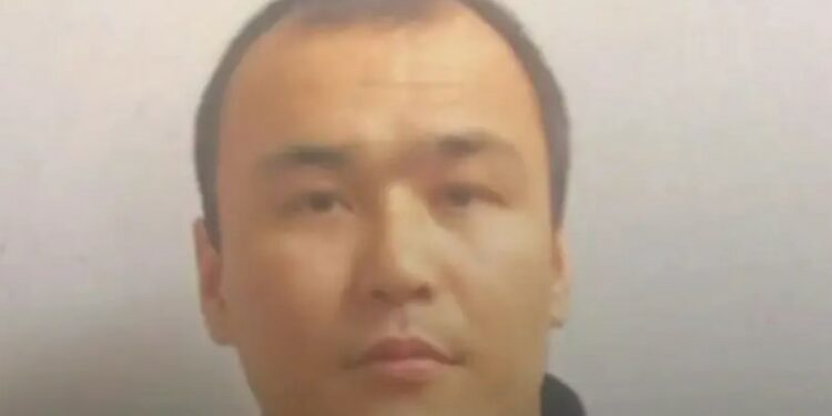 Казакстанда зордуктоого шектүү камактан качып кетти