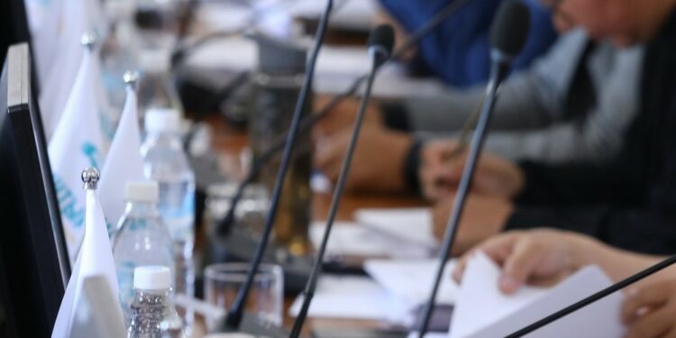 Бишкек шаардык кеңешке кимдер депутат болушу мүмкүн? Алдын ала тизме