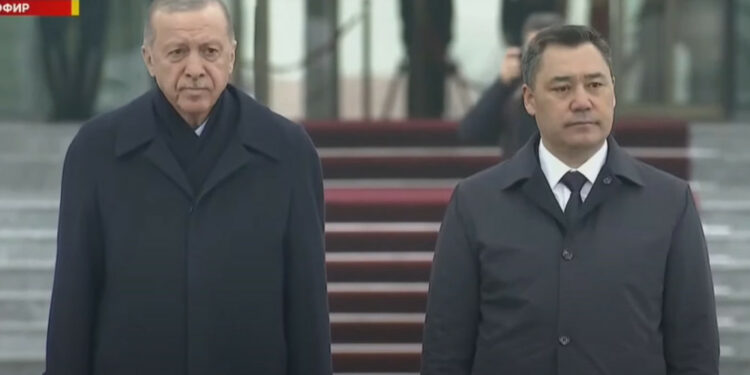 Режеп Тайип Эрдоган “Ынтымак Ордого” барды (видео)