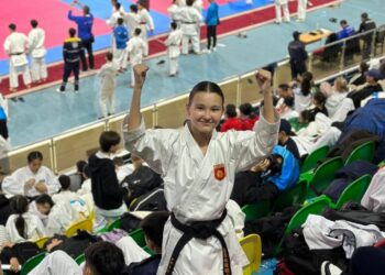 Каратэ сётокан боюнча курама команда Өзбекстанда өткөн эл аралык мелдеште байгелүү орундарга ээ болушту