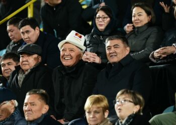 Кант шаарынын жаңыланган спорт комплекси ачылды