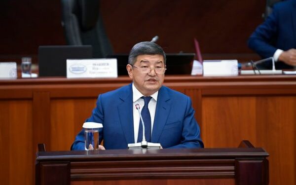 Жогорку Кеңеште бюджет боюнча мыйзам долбоорлору биринчи окууда кабыл алынды