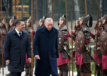 Эрдоган: «Ата-журтума келгениме кубанычтамын»