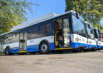 Бишкекте 4 каттамда жүрчү троллейбустар автобустарга алмаштырылды