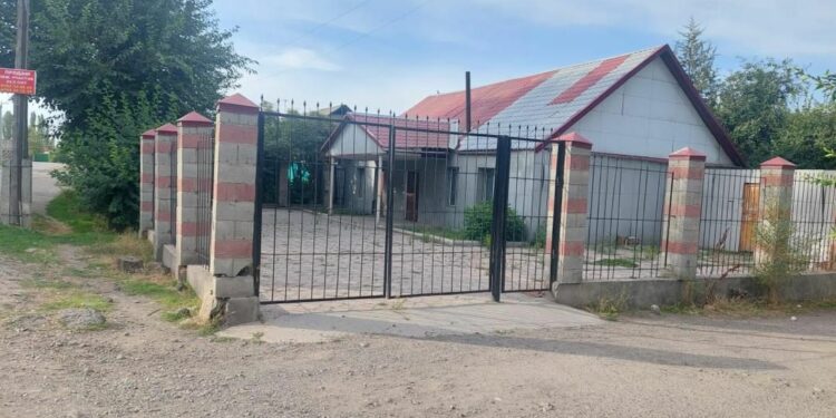 Ысык-Атадагы мыйзамсыз менчиктештирилген объектилер мамлекетке кайтарылды