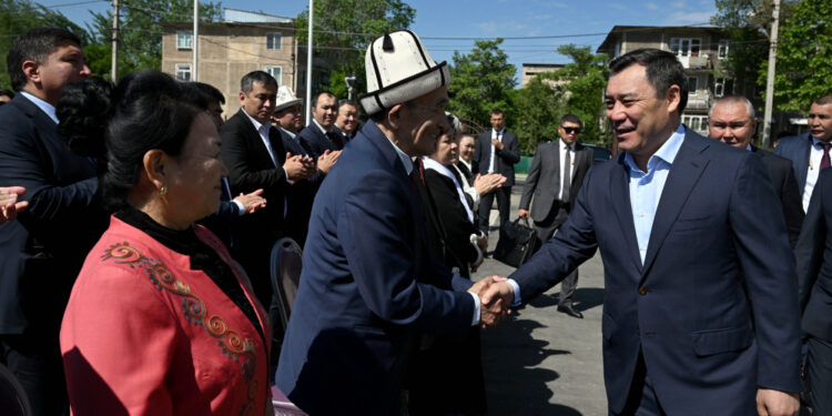 Садыр Жапаров Ошко барат