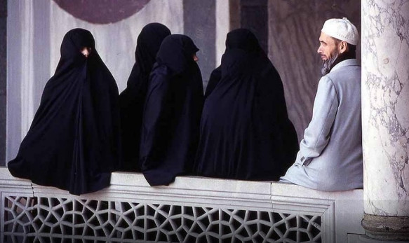 Орусияда көп аял алууга уруксат берген фатва кайтарылды