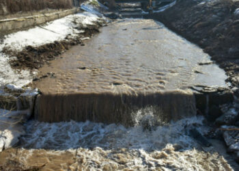 Аламүдүн дарыясынан 4 миң тоннадан ашык таштанды чыгарылды