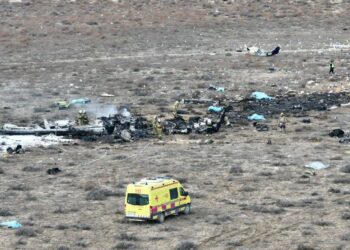 Азербайжан авиакомпаниясы Казакстанда кулаган учактагылардын тизмесин жарыялады