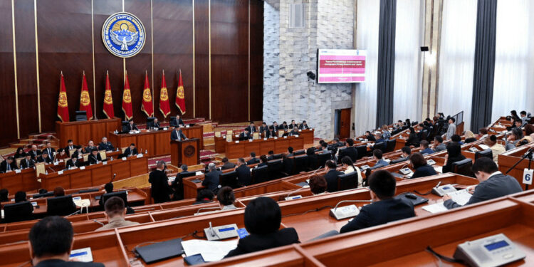 Депутаттар 8-10-январда эл менен жолугат