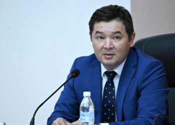 Бакыт Сыдыков Экономика жана коммерция министри болуп дайындалды