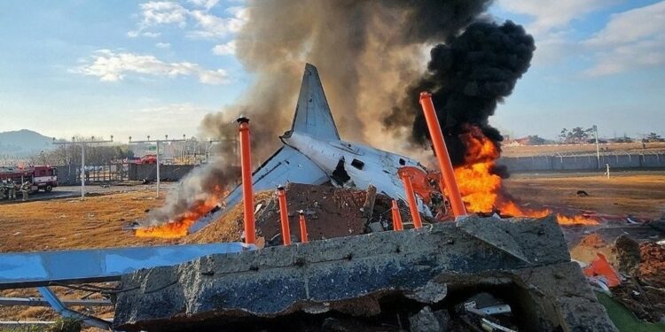 Садыр Жапаров Кореянын президентинин милдеттерин аткаруучуга көңүл айтты