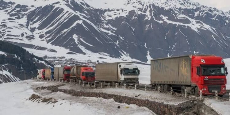 «Арал» постундагы чектөө алынды