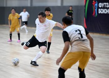 «Мурас» достук мелдеши старт алды. «Ноокат» командасы биринчи жолу ойноп жатат