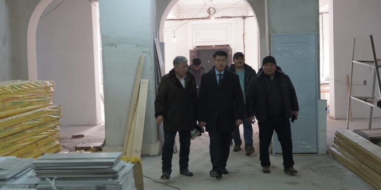 Кыргыз мамлекеттик жаш көрүүчүлөр театры кийинки жылы иштей баштайт