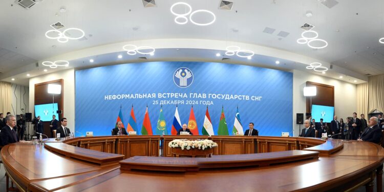 КМШ лидерлери бейформал жолугушуудан соң, автодромго барышты