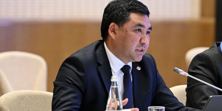 Данияр Амангелдиев Министрлер кабинетинин төрагасынын биринчи орун басарынын милдетин аткарат