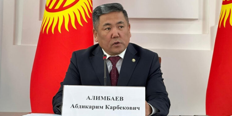 Абдикарим Алимбаев президенттин Баткен облусундагы өкүлү кызматынан бошотулду