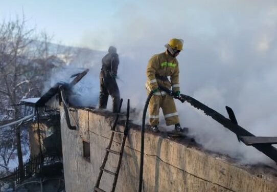 Өзгөндөгү үйдөн чыккан өрт 3 жашар баланын өмүрүн алды