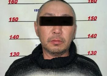 «Жамбаш сөөгү сынган». Ысык-Көлдө уулу тарабынан токмоктолгон ата милицияга арыз жазды