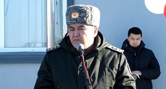 Ташиев: «Жоокер запкы тарта турган болсо, командирин кошуп туруп жазалайбыз»