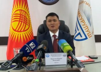 «Жер тарып бара жатат». Орунтаев реновация боюнча түшүндүрүп берди