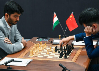 18 жаштагы жигит шахматтан дүйнө рекордун жаңылады