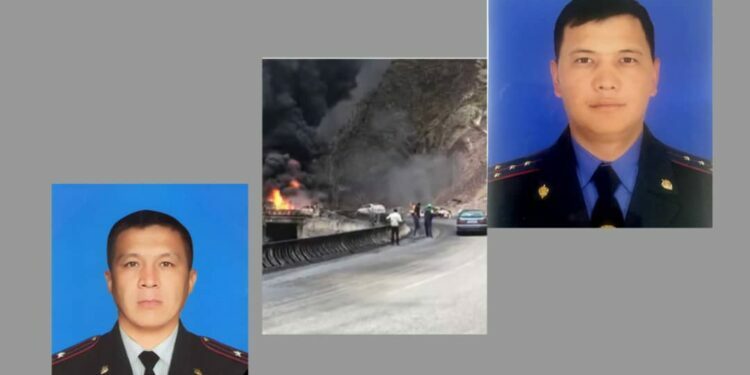 Төө-Ашуудагы өрттөн каза болгон 2 милиция кызматкери «Эрдик» ордени менен сыйланды