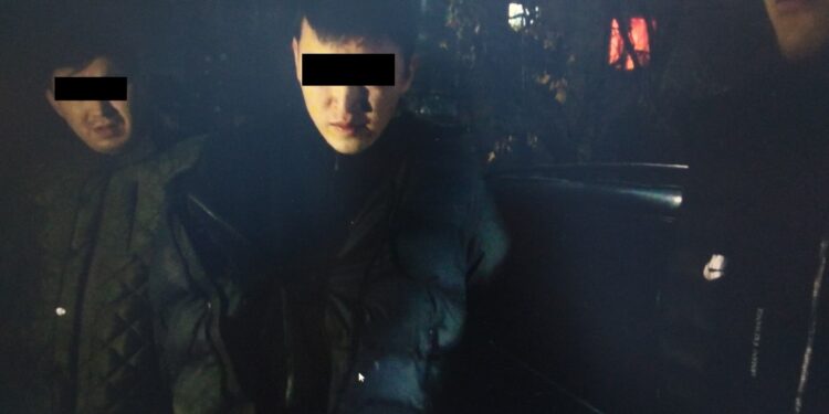 «Принцесса Дури»: УКМК 9 жаранды кармап, 8 килограмм баңгизат тапты (видео)