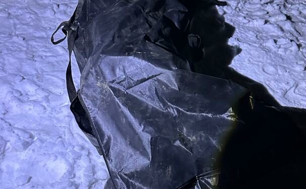 Жалал-Абадда изделип жаткан жарандын жансыз денеси кездемеге оролуп, өрттөлгөн абалда табылды