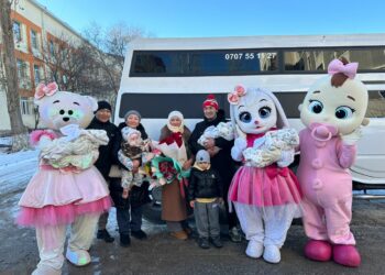 «27 жашымда 6 балалуу болдум». Бишкекте 3 эм жарыкка келди