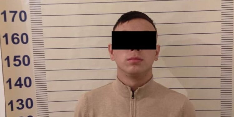 Баткенде түн ичинде 77 жаштагы аялдын үйүнө кирген шектүү жигит кармалды