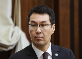Медер Абакиров тышкы иштер министринин орун басары болуп дайындалды