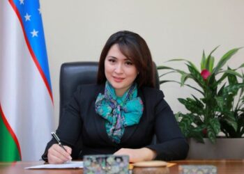 Өзбекстандын билим берүү министри: «Мугалимдин кадыр-баркы мамлекеттин коргоосунда»