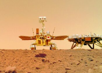 Окумуштуулар Марста океандын далилдерин табышты