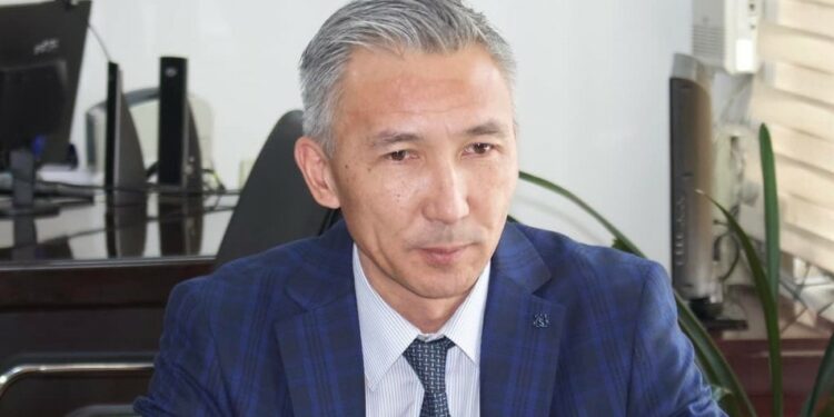 Аксы районунун акими алмашты
