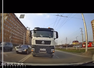 Каршы тилкеге чыгып алган жүк ташуучу унаанын айдоочусу (видео)