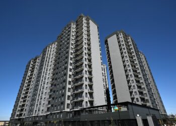 Садыр Жапаров: «Ар бир адам үйлүү болсо деп кыялданам, үйлүү болсоңор кубанам»
