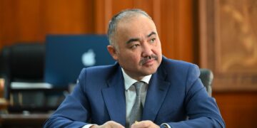 Жогорку Кеңештин төрагасы: «Жолду кеңейтебиз деп аша чаап кетпеш керек»