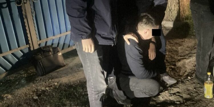 Түп райондук сотунун бөлүм башчысы кармалды