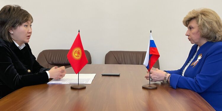 Жөрмөлөгөн мигранттар: Орусиянын прокуратурасы текшерүүнү баштады