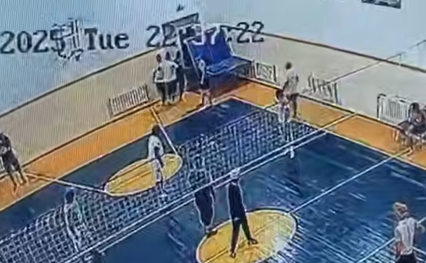 Өзгөндө жаранды аёосуз токмоктогон эки шектүү кармалды