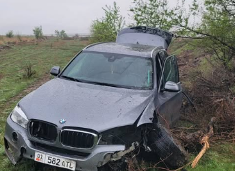 Балыкчы шаарынын мурдагы мэри жол кырсыкка кабылганын билдирди (видео)