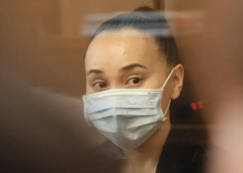 Казакстандагы кайрымдуулук фонддун негиздөөчүсү 10 жылга кесилди