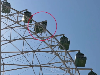 Бостеридеги «шайтан дөңгөлөктөн» 3 адам кулап түшө жаздаган видео тарады