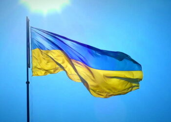 Украина 22 жашка чейинки эркектерге өлкөдөн чыгууга уруксат берди