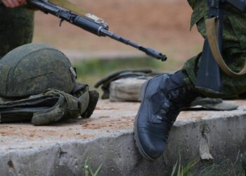 Чек ара кызматынын жоокери асынып алды