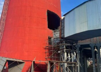 Орусияда темир конструкция кулап, 3 адам каза болду. Жабыркагандардын арасында Кыргыз жарандары бар экени айтылды